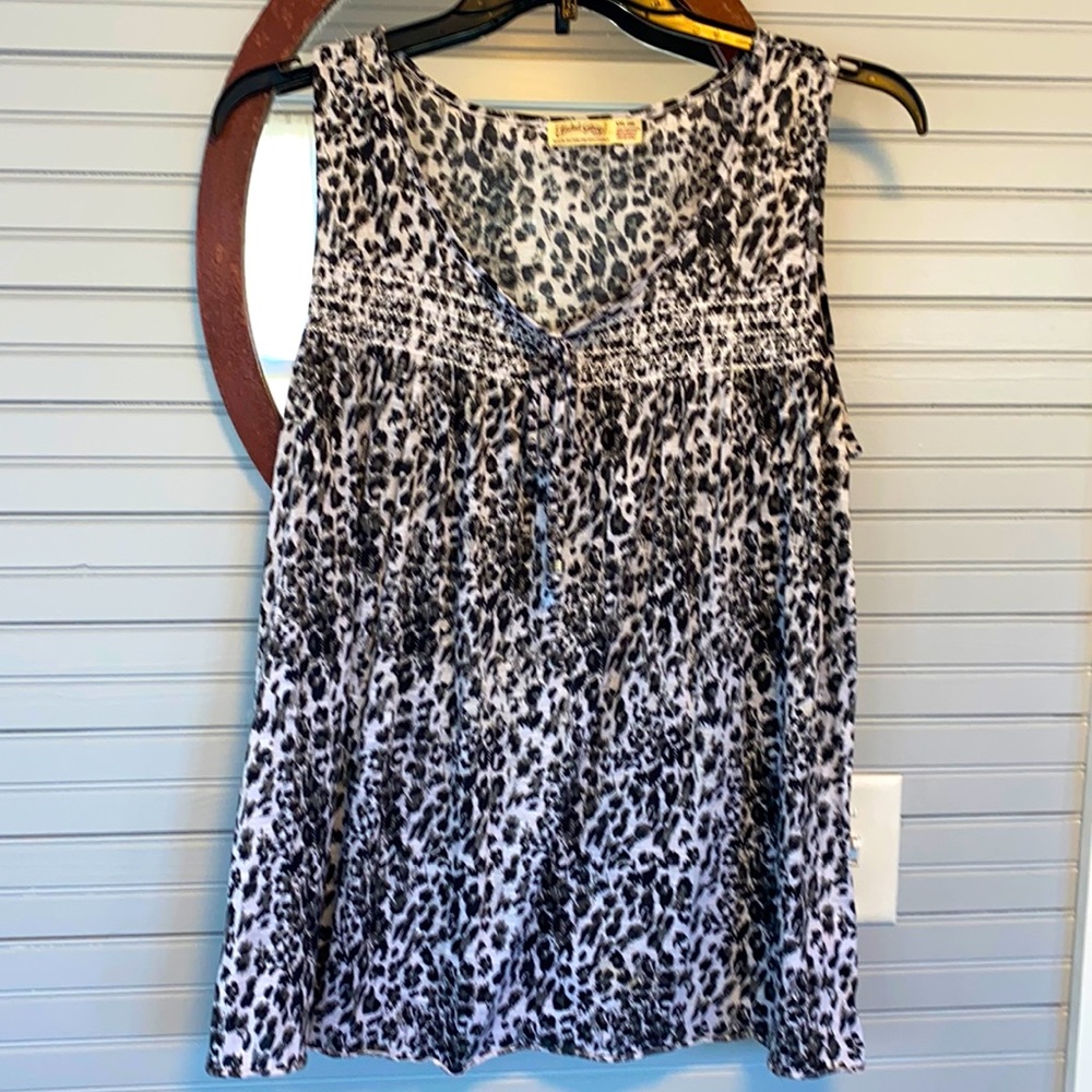 Animal print sleeveless blouse
